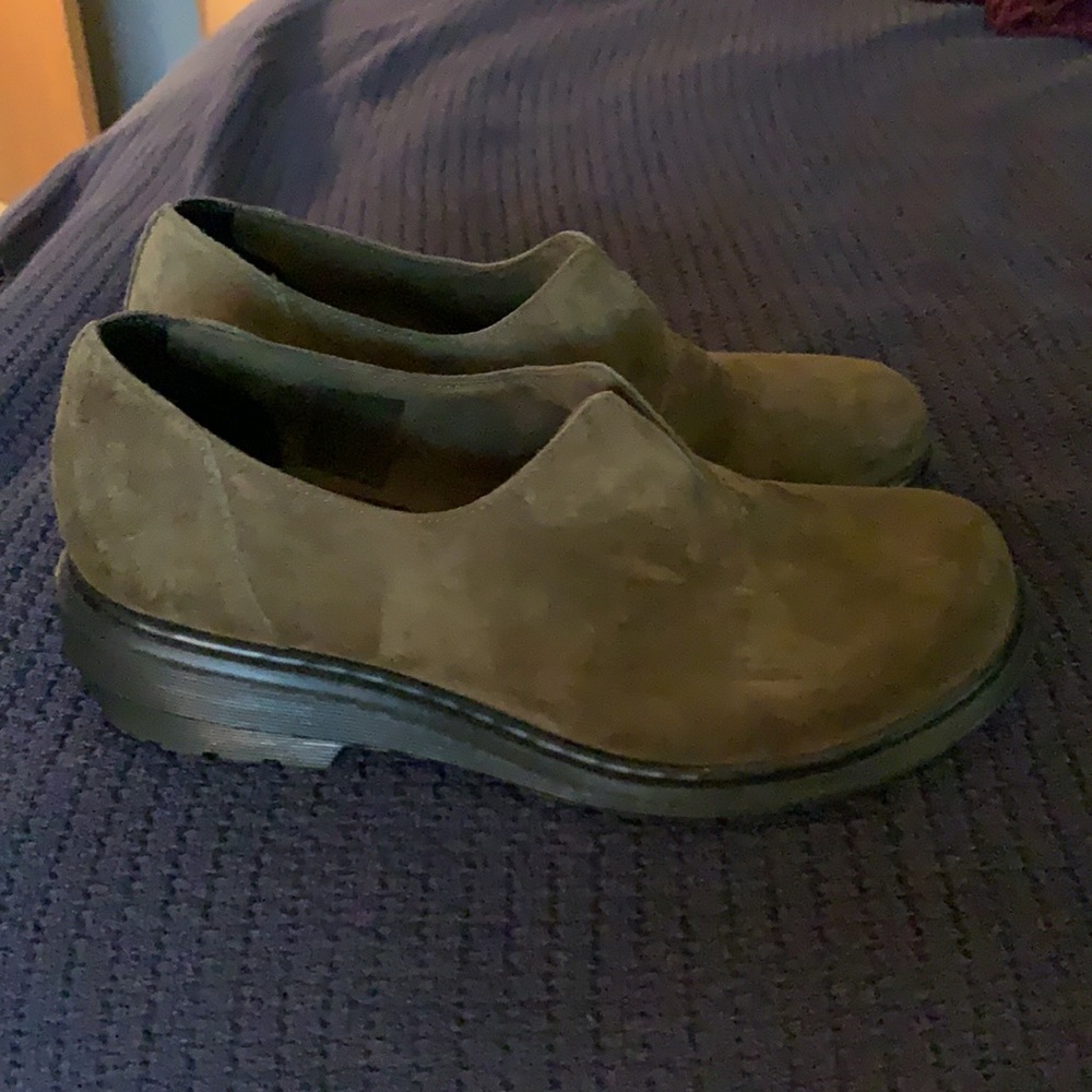 Suede Doc Martens Slip-On Shoes sz 8